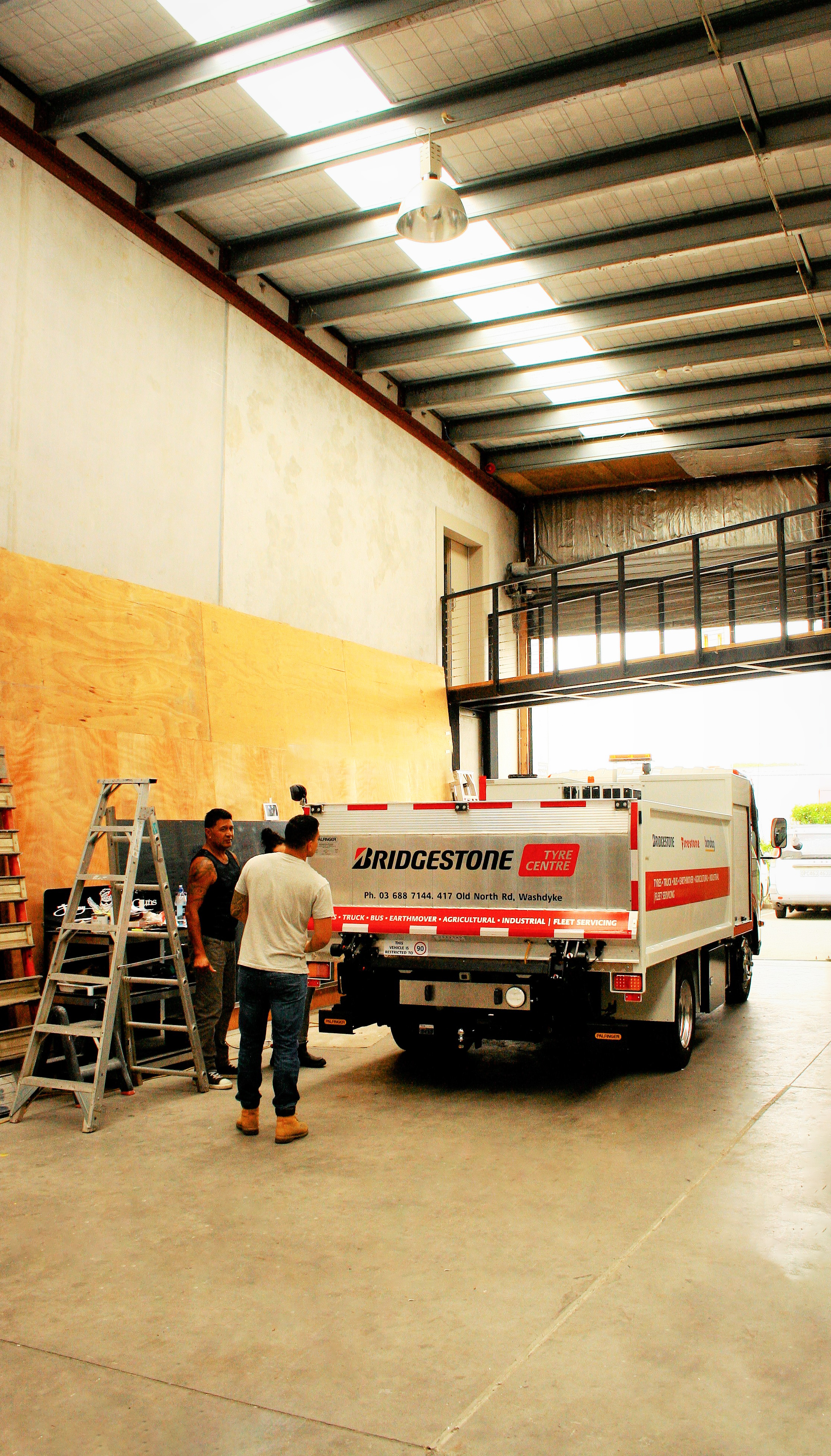 Vehicle Bay 